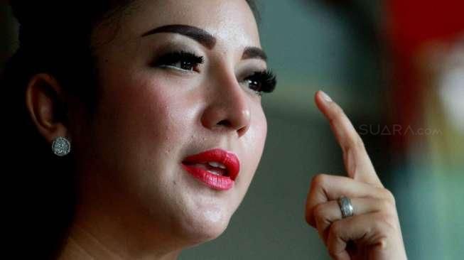 VIDEO: Diam-diam Regina Peduli Bahaya Narkoba Lho