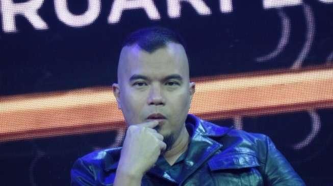 Dhani Akui Jarang Salah Pilih Artis, Kadang Salah Pilih Istri