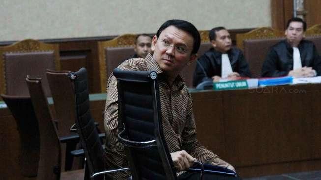 Ahok Ancam Pecat Wali Kota Jika Tak Berani Bongkar Kalijodo