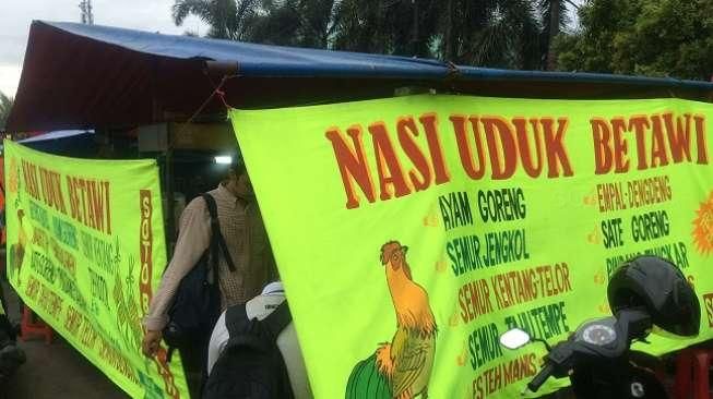 Sensasi Nasi Uduk Babeh Ahmad di Pondok Pinang