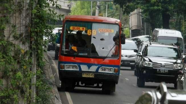 Nasibmu Kini, Oh Metromini