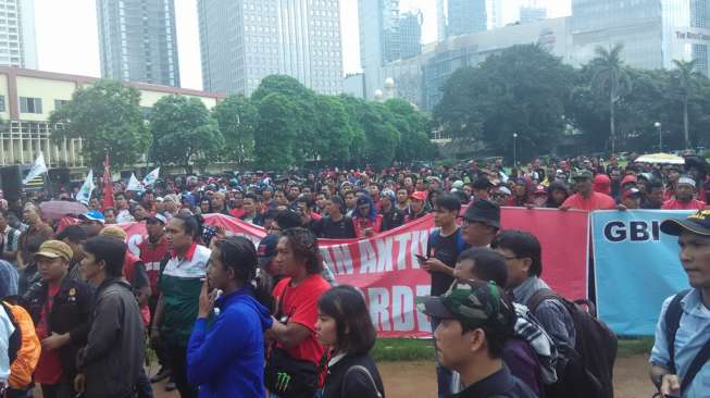 Geruduk Polda Metro Jaya, Buruh Minta 26 Aktivis Buruh Dibebaskan