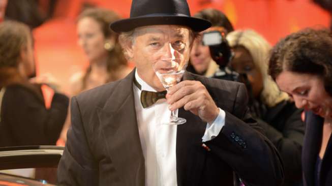 Kasus Lempar Ponsel, Bill Murray Siap Ganti Rugi