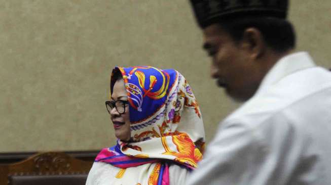 Sidang Perdana Dewi Yasin Limpo