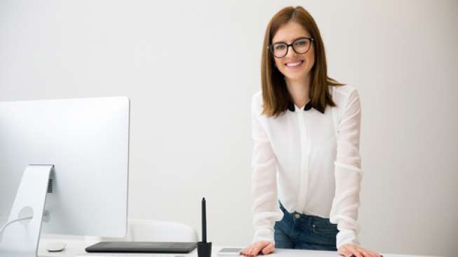5 Trik Tetap Fit di Kantor