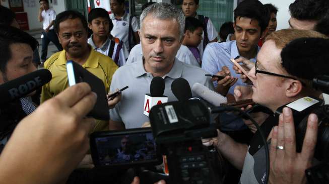 Dikabarkan ke Manchester United, Apa Kata Mourinho?