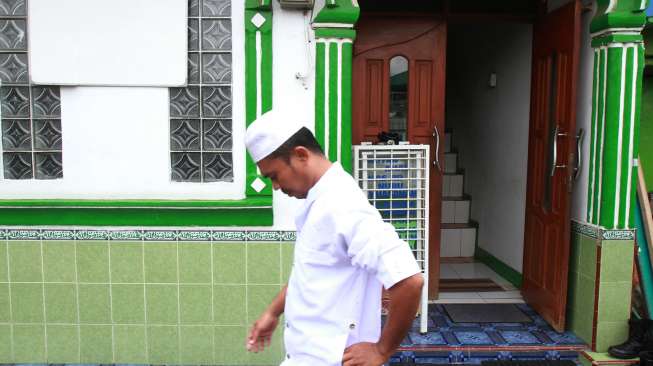 MUI Imbau Masyarakat Salat Tarawih di Rumah, Ini Tata Cara Tarawih Sendiri