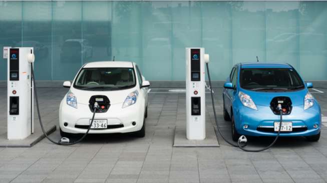 Mobil listrik andalan Nissan, Leaf (Shutterstock).