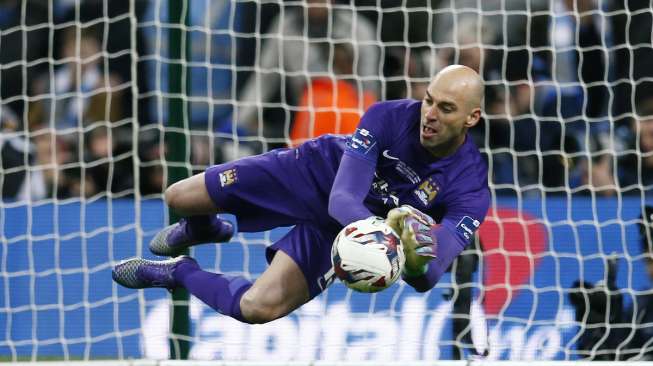 Caballero Persembahkan Piala Liga untuk Manchester City