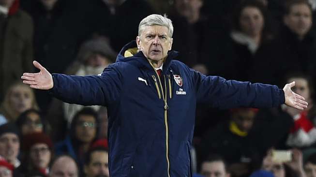 Dipecundangi Swansea, Arsenal Disoraki Pendukung di Emirates