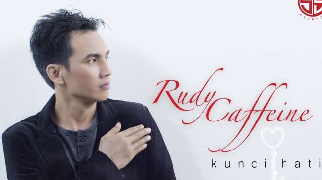 Rudy "Caffeine" Makin Serius Jadi Solois