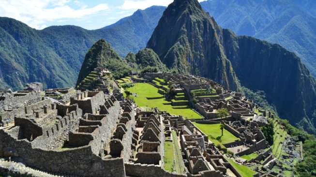 BAB Sembarangan di Kuil Machu Picchu, Turis Argentina Terancam Dipenjara