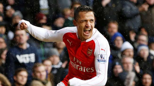 10 Pemain Arsenal Tahan Imbang Spurs