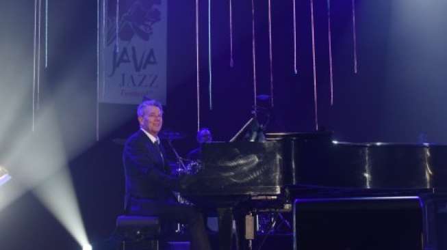 Duet David Foster-Lea Simanjutak Panaskan Java Jazz 2016