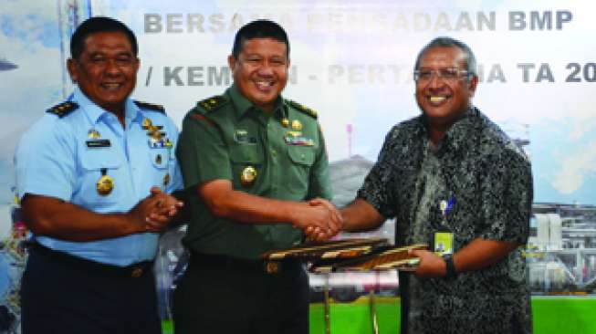 Pertamina Teken Kerjasama Pengadaan BBM untuk TNI