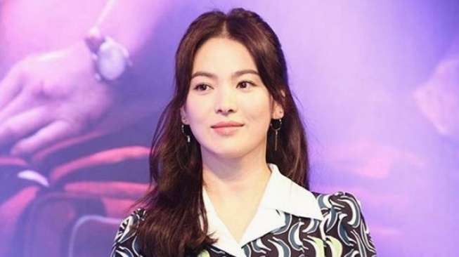 Siap Main Drama Lagi, Song Hye Kyo Tampil Super Awet Muda - 1