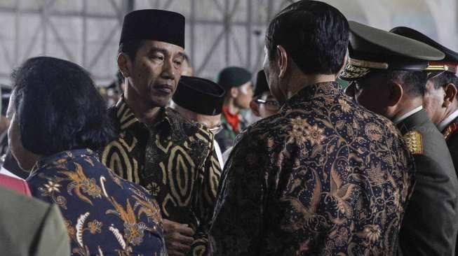 Jokowi Beri Penghormatan Terakhir