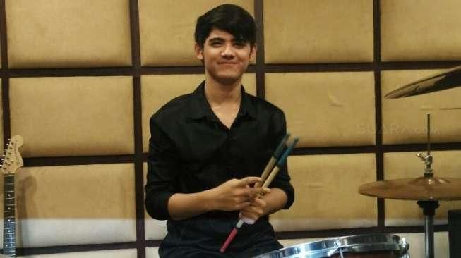 Aliando Pilih Syuting Ketimbang Kuliah