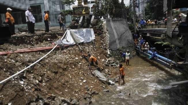 Tanah di Lebak Bergerak, Waspada Banjir dan Longsor!