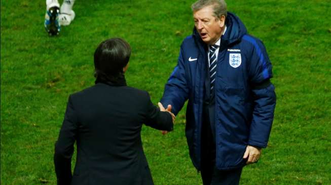 Menang atas Tuan Rumah Jerman, Hodgson: Performa Kami Luar Biasa