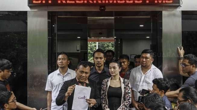 Zaskia Gotik Minta Maaf kepada Jokowi