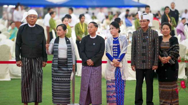 Htin Kyaw Resmi Jadi Presiden Myanmar