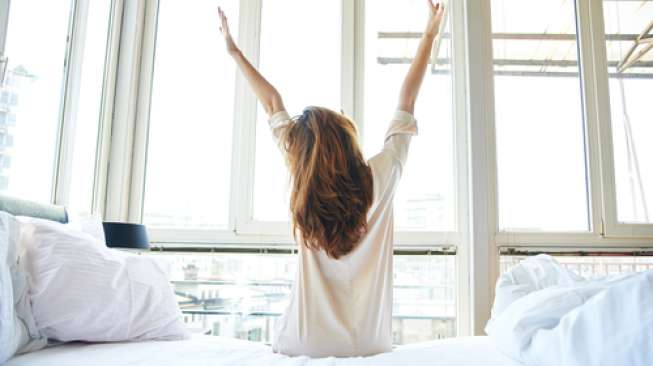 Mau Bangun Pagi Segar meskipun Habis Begadang? Berikut 5 Tips dari Ahli