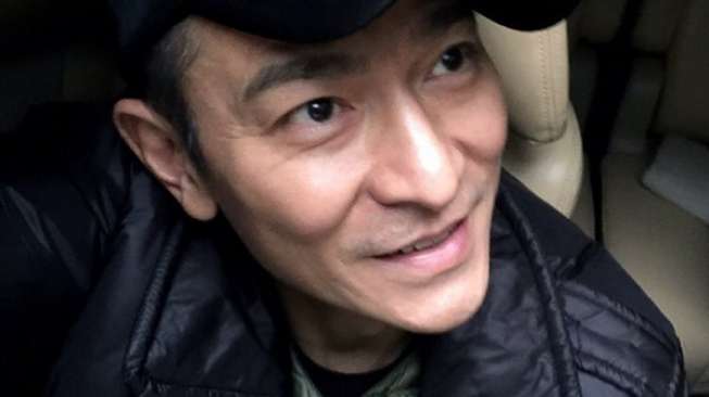 Istri Andy Lau Hamil Anak Kedua di Usia 50 Tahun