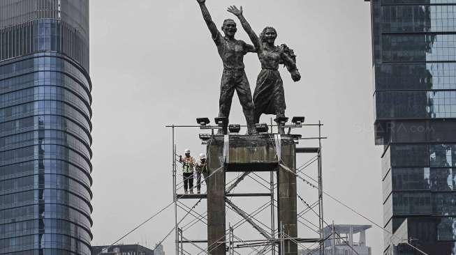 Untuk mnghitung volume tinggi dan berat Monumen Selamat Datang.