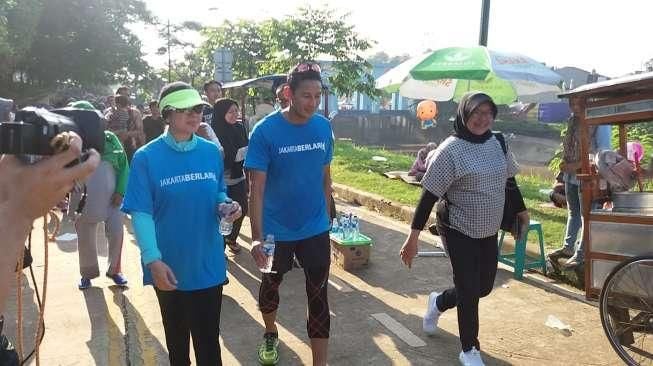 Tukang Bubur Manado Curhat ke Sandiaga Uno