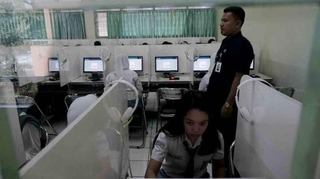 Ujian Nasional Berbasis Komputer (Suara.com/Oke Atmaja)