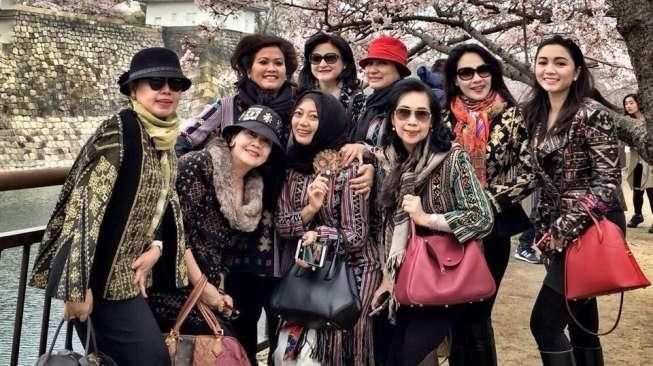 Istri Fadli Zon Angkat Bicara Soal Plesir Para Istri Anggota DPR