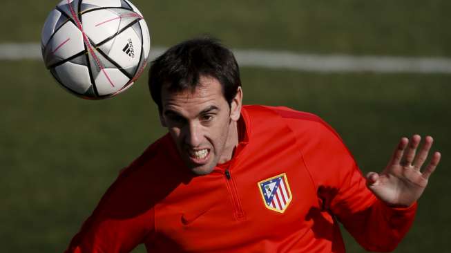 Barca Menangi La Liga, Godin: Syukurlah Bukan Madrid yang Juara