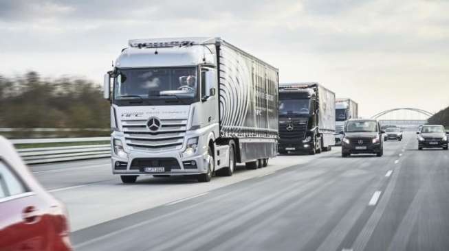 Tiga Truk Otonom Mercy Mulai Jelajahi Jalan Raya