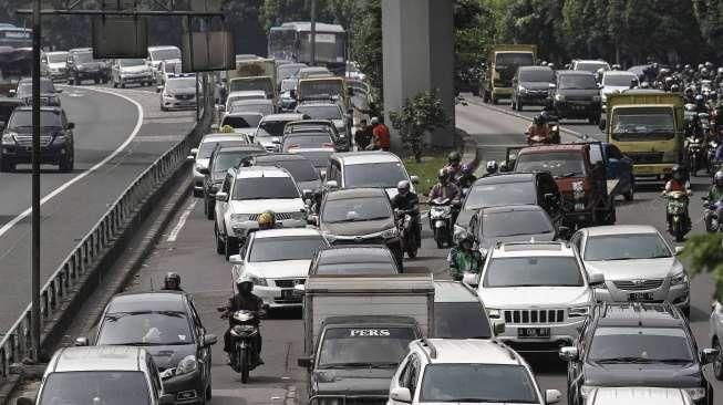 Ahok Klaim Hapus 3 in 1 Bukan untuk Cari Simpatik