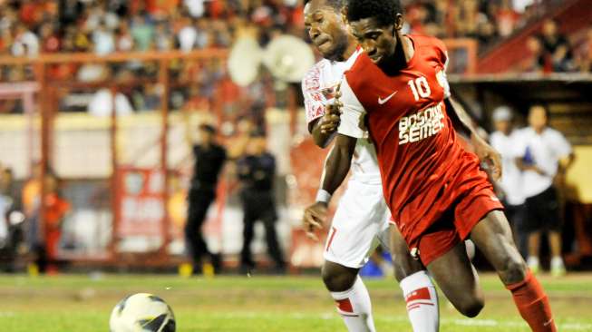 Persipura Bungkam PSM di Makassar