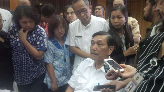 "Reshuffle" Kabinet, Luhut Klaim Jokowi Tak Terpengaruh Parpol