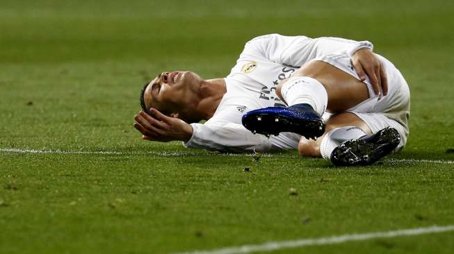 Ronaldo Cedera, Kekhawatiran Melanda Bernabeu