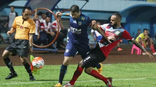 4 Pemain Asing yang Pernah Bela Persib dan Arema, Srdan Lopicic Si Paling Gagal