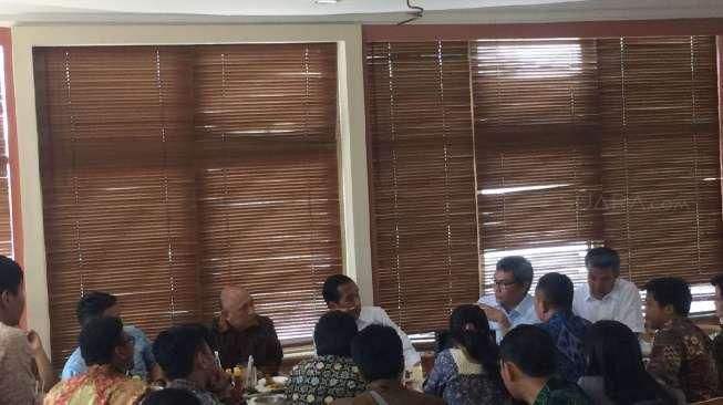 Tiba-tiba Jokowi Traktir Wartawan Makan Siang di Luar Istana