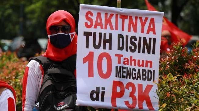 Jadi PNS Itu Cita-cita, Pemerintah Diminta Jangan Main PHK