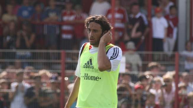 Mantan penyerang utama tim nasional Italia yang kini merumput bersama Hellas Verona, Luca Toni [Shutterstock]