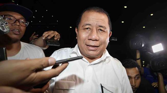 Diperiksa KPK Sebagai Tersangka Kasus Suap, Politikus PAN Bungkam