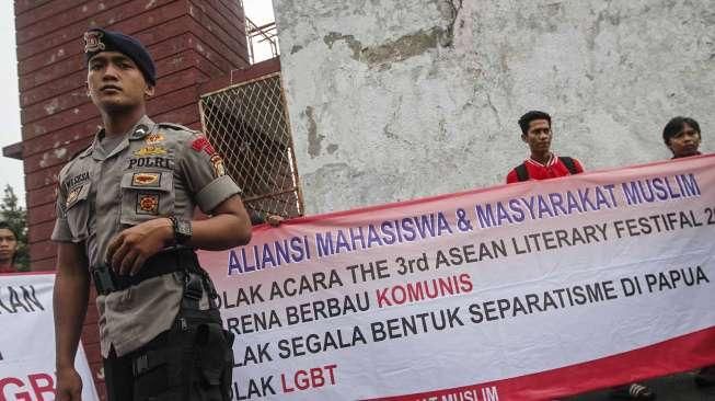 Aksi Tolak Asean Literary Festival
