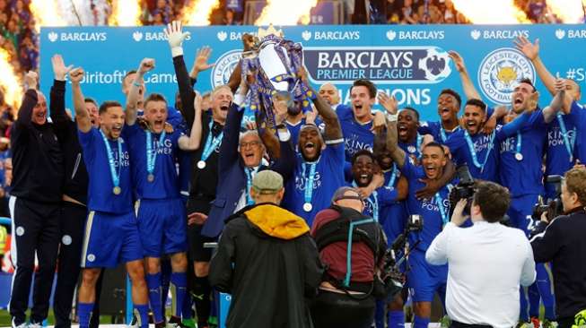 Jadi Raja Baru di Inggris, Leicester Siapkan Hadiah buat Ranieri