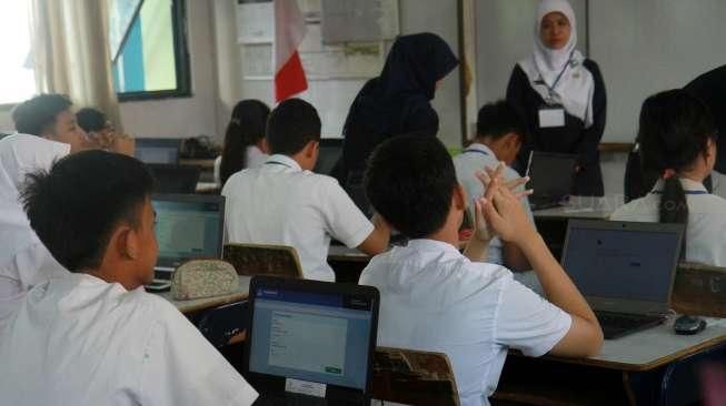 Ujian Nasional Berbasis Komputer