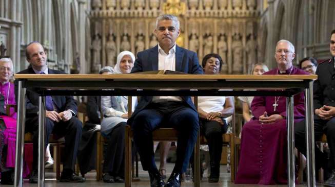 Khan, Wali Kota Muslim Pertama di London