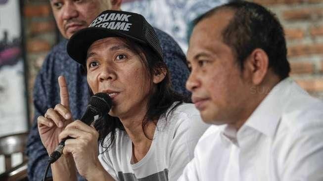 Slank Gelar Konser di Daerah Perbatasan