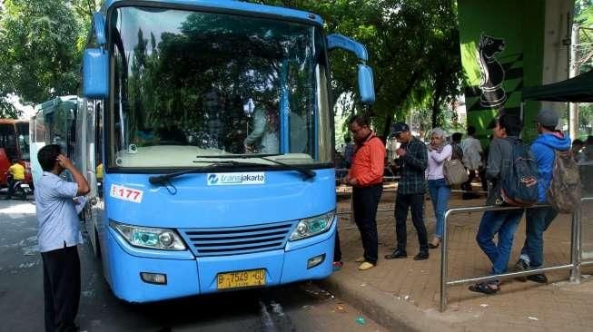 Feeder Transjakarta Stasiun Tebet