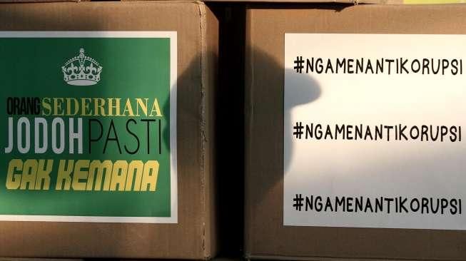 Pesan antikorupsi diberbagai lapisan masyarakat melalui beragam medium.